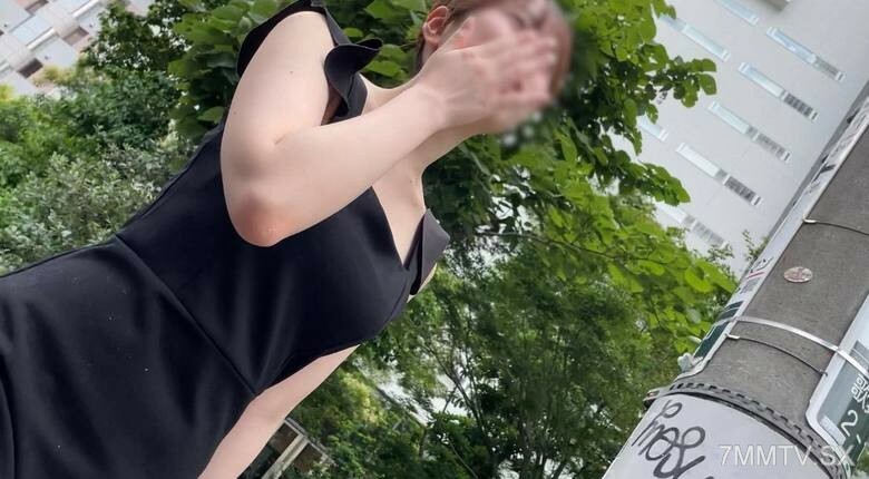 [FC2-PPV-4501838] สาวนมโตเย็ดสดแตกนอก