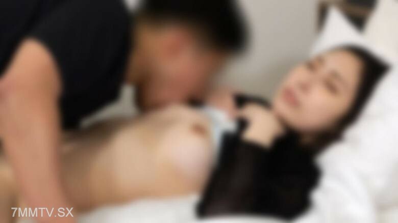 FC2-PPV-4505774 สาวน่าติดใจเย็ดมันส์