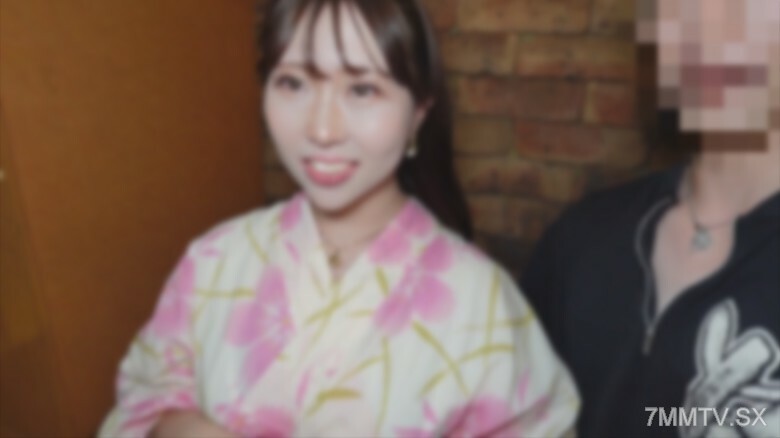 FC2-PPV-4520548 สาวเล็กหีแน่นโดนเย็ดดุ