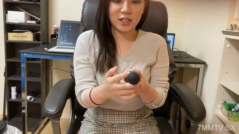 FC2-PPV-4522271 สาว FC2 เงี่ยนเย็ดสด