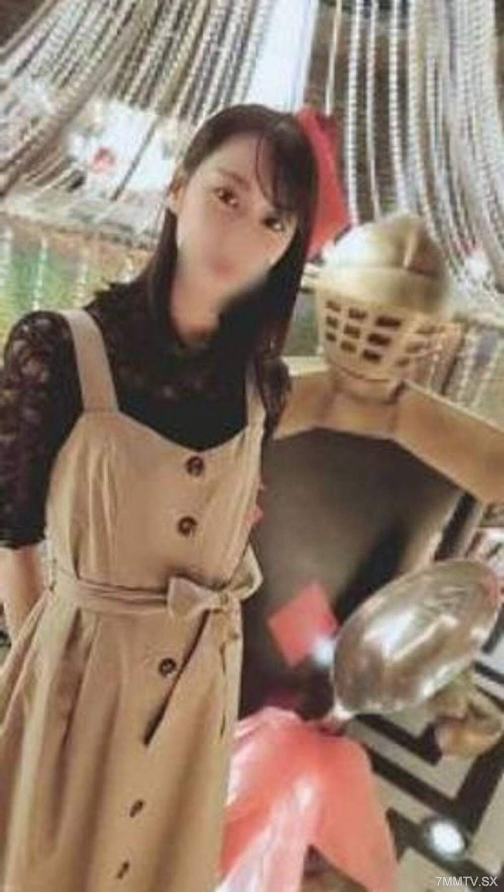 FC2-PPV-4531773 สาวเด้งดึ๋ง เย็ดสดแตกคารู