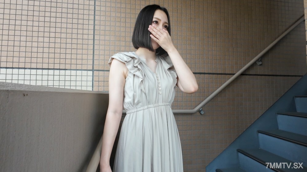 FC2-PPV-4532972 สาวนมโตเงี่ยนจัดเย็ดสด