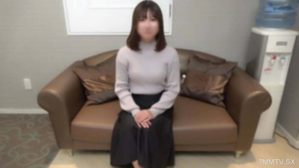 FC2-PPV-4534357 สาวตัวเล็กเย็ดเก่ง