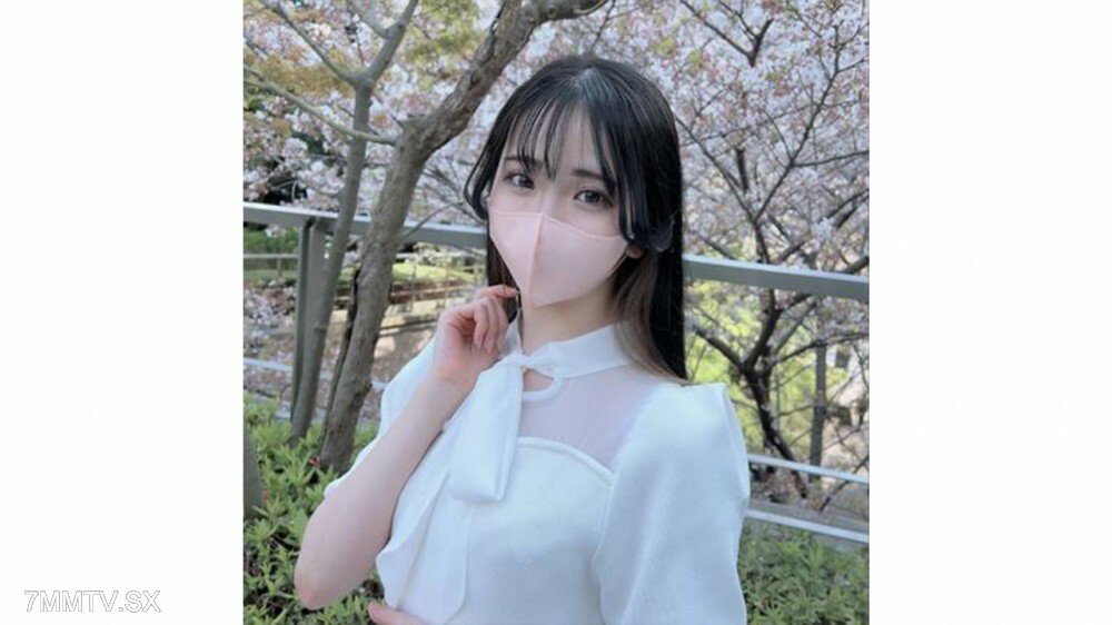 FC2-PPV-4540921 สาวน้อยหีชมพูโดนซอย