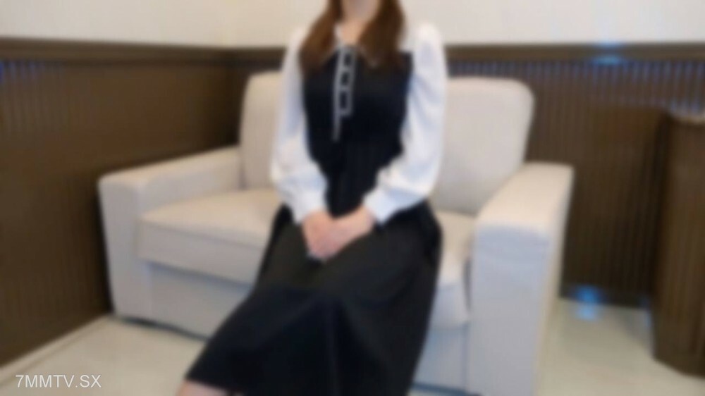 FC2-PPV-4542307 สาวก้นงอนน่าเย็ด