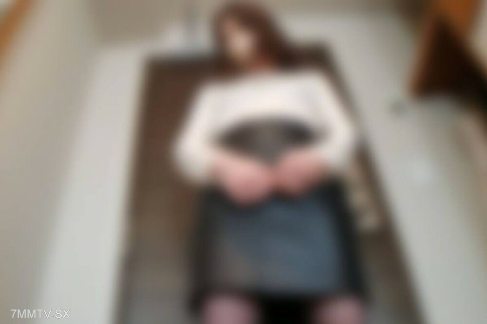 FC2-PPV-4546310 สาวผมสั้น โดนเย็ดคาห้องน้ำ