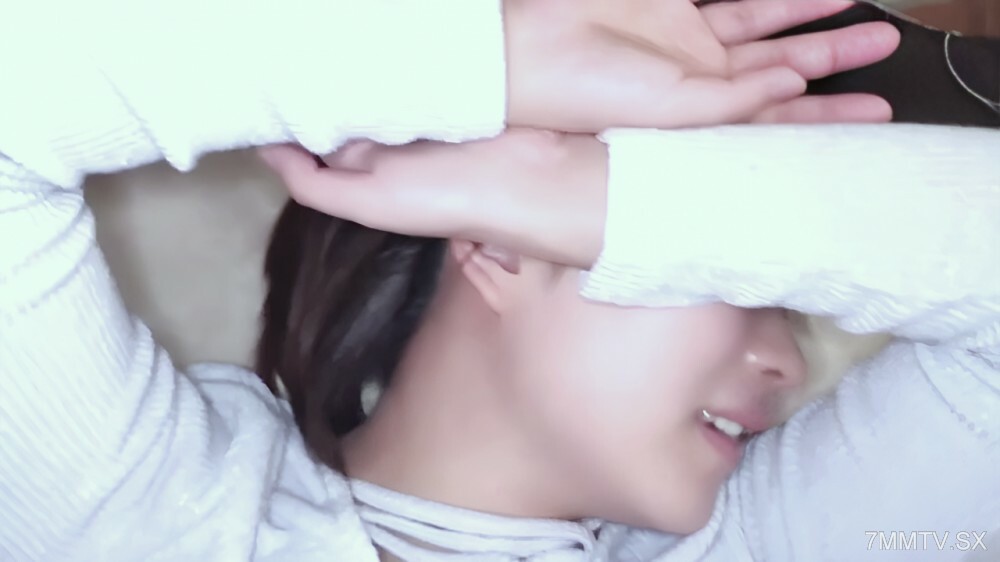 FC2-PPV-4550104 OL สาวตูดใหญ่