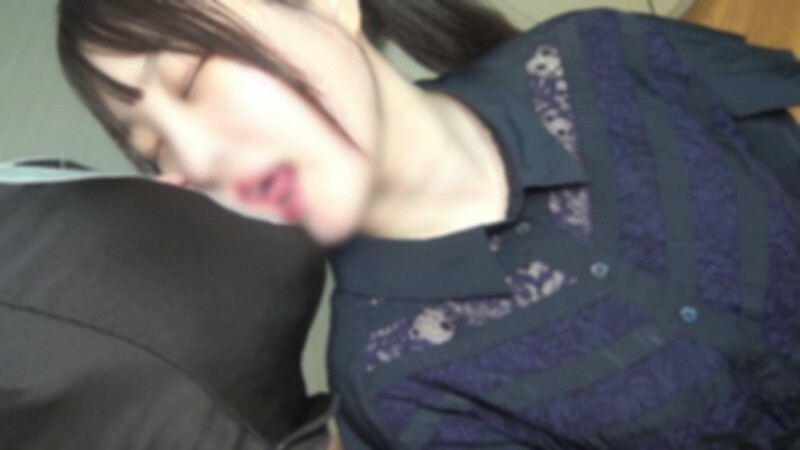 FC2-PPV-4561059 สาวขาวนมเด้งเย็ดมันส์