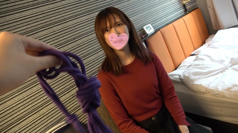 FC2-PPV-4563939 สาวขาวจั๊วะนมโตโดนเลียหี