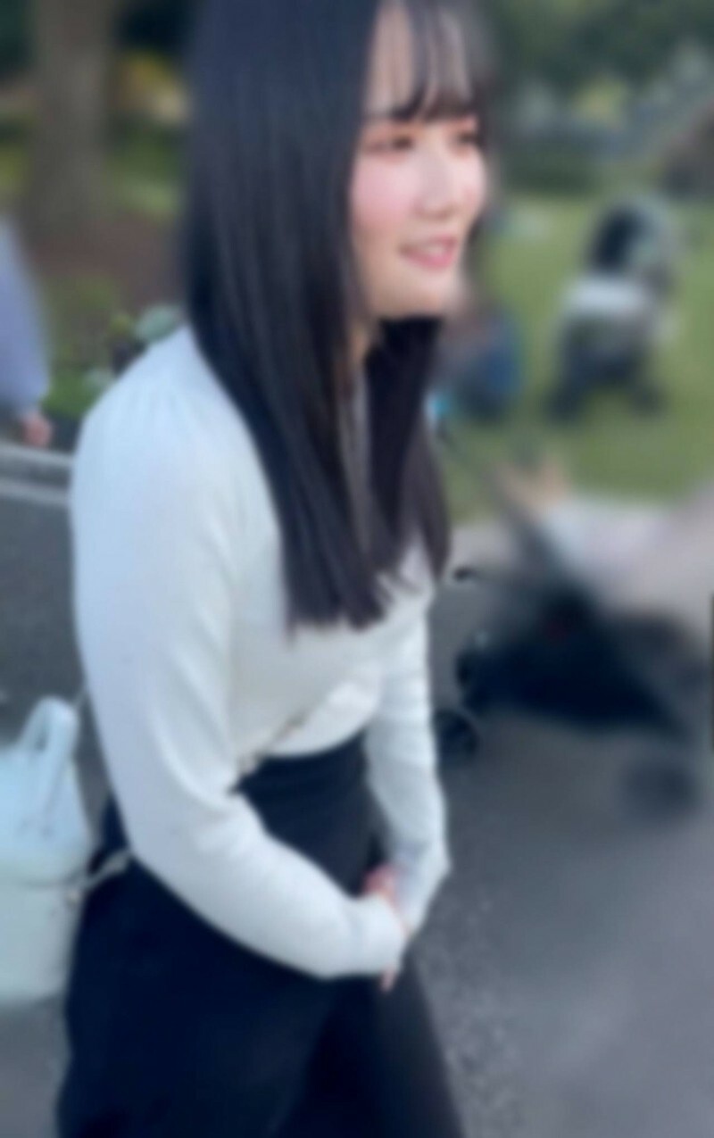 FC2-PPV-4580224 สาวขี้อายหีเนียนโดนเย็ดครั้งแรก