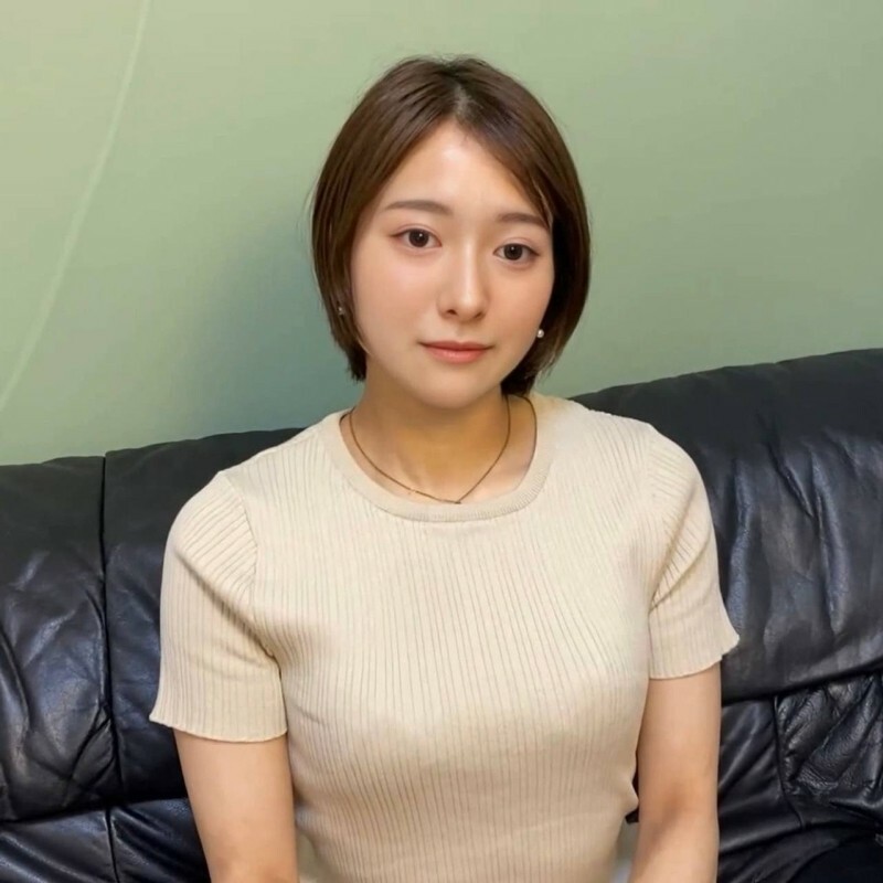 FC2-PPV-4584528 สาวผมดำหีโหนกโดน double