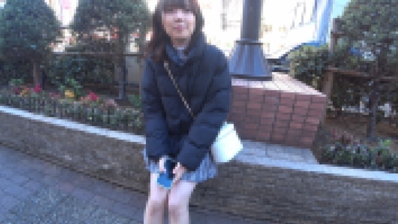 FC2-PPV-4589371 สาวเซ็กซี่โดนเย็ดคาโต๊ะ