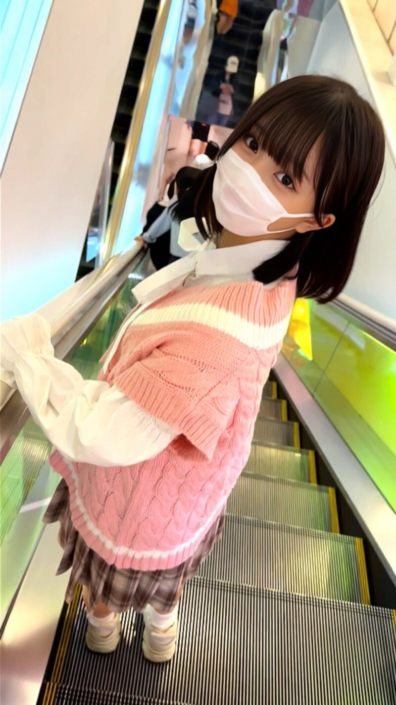 FC2-PPV-4593739 สาวขาวนมเด้งขย่มควย