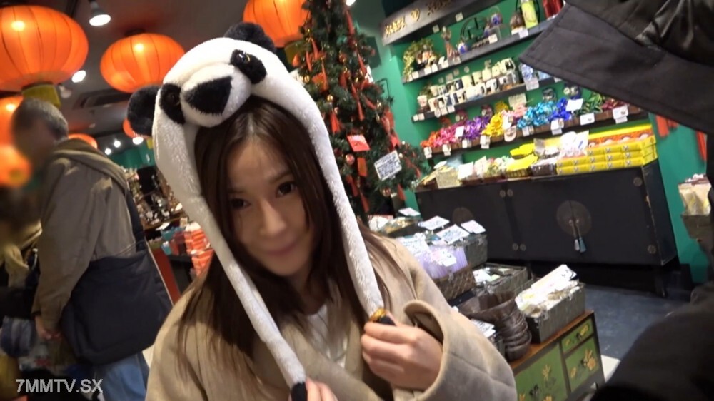 FC2-PPV-4593930 นักศึกษาสาวโดนเย็ดสด