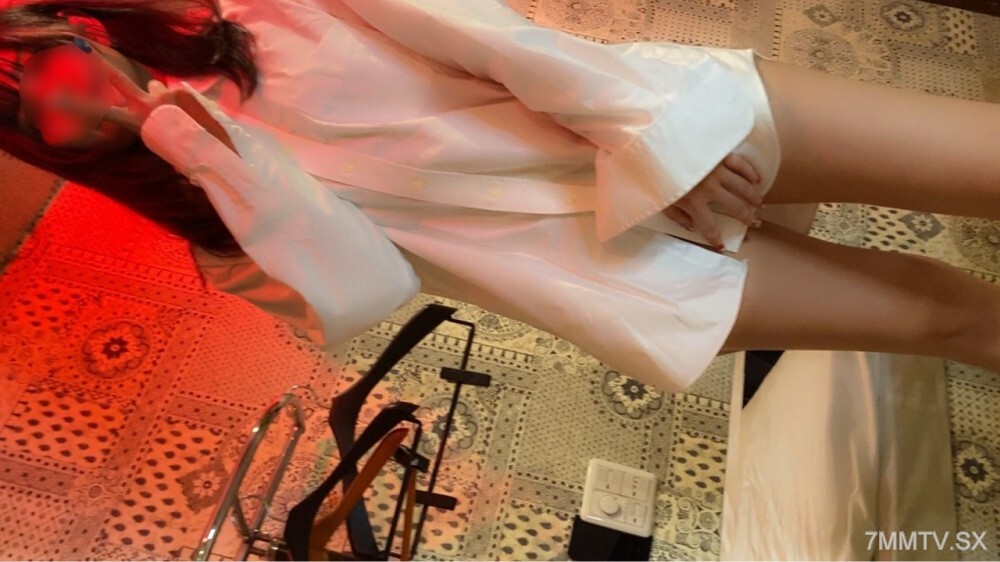 FC2-PPV-4602230 สาวอวบตูดใหญ่เด้งน่าเย็ด