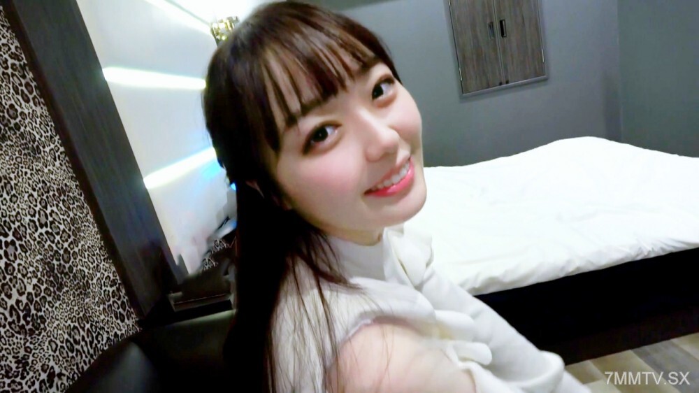 FC2-PPV-4604718 สาวขาว โดนเย็ดกลางวัน