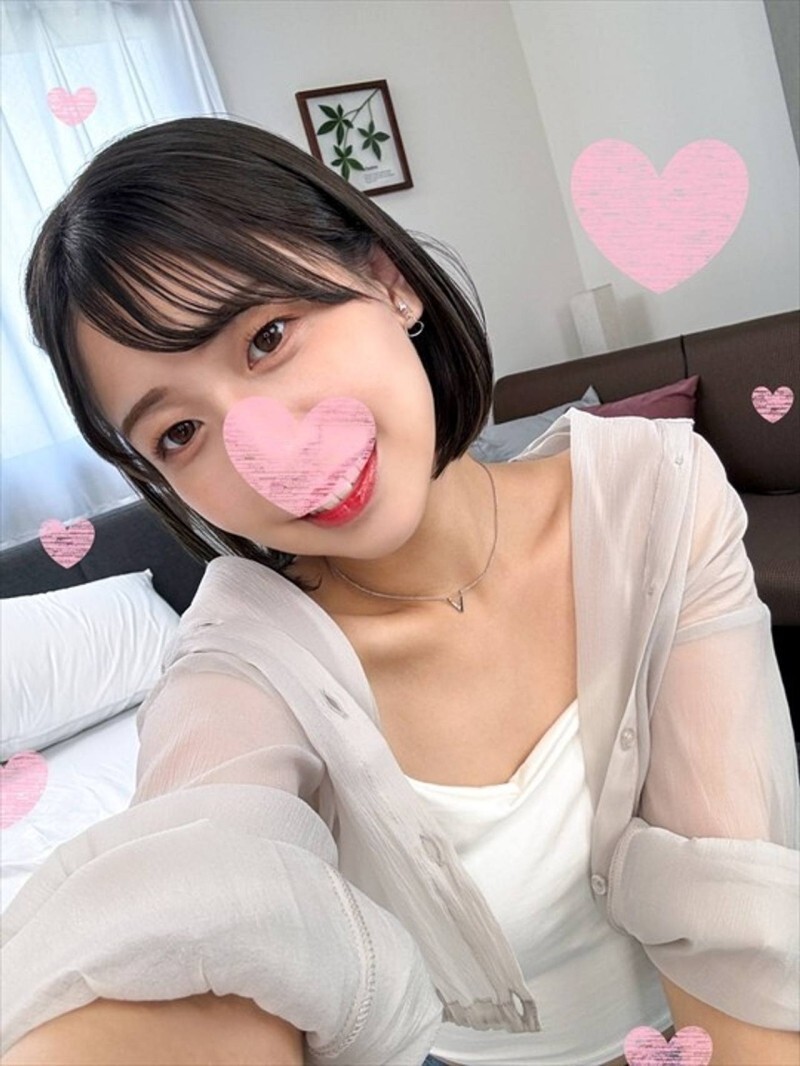 FC2-PPV-4631971 สาวน้อยรูแคบโดนเย็ดสดแตกใน