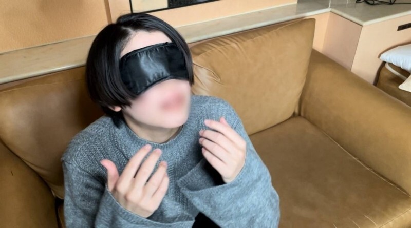 FC2-PPV-4685678 นักเรียนนมใหญ่โดนรุม