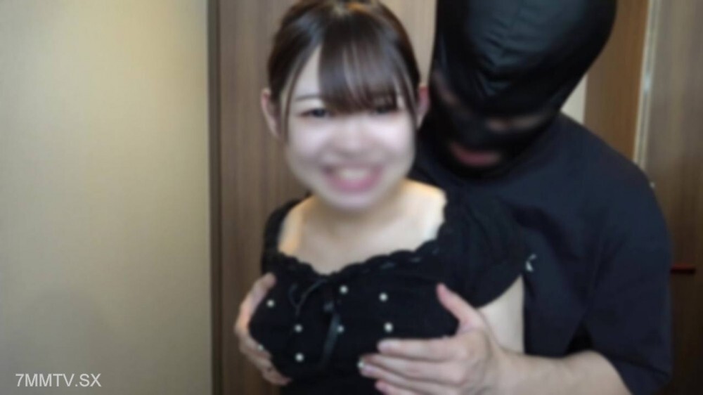 FC2-PPV-4688806 สาวน่ารักช่วยตัวเองมันส์