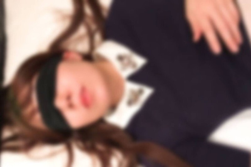 FC2-PPV-4696183 สาวเซ็กซี่ชุดนอนเย็ดคืน