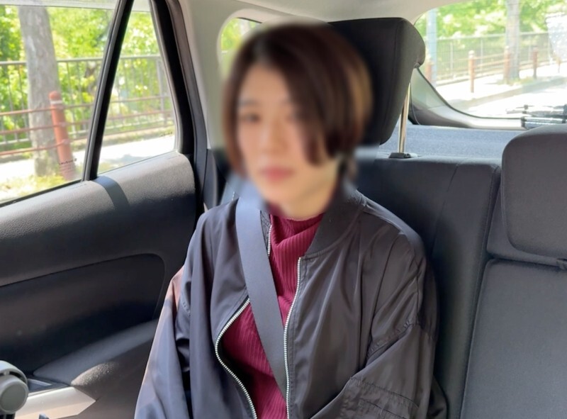 FC2-PPV-4702996 นักศึกษาหน้าสวยหีแน่นเด็ด