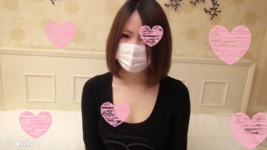 FC2-PPV-572211 สาวตัวเล็กครางลั่น