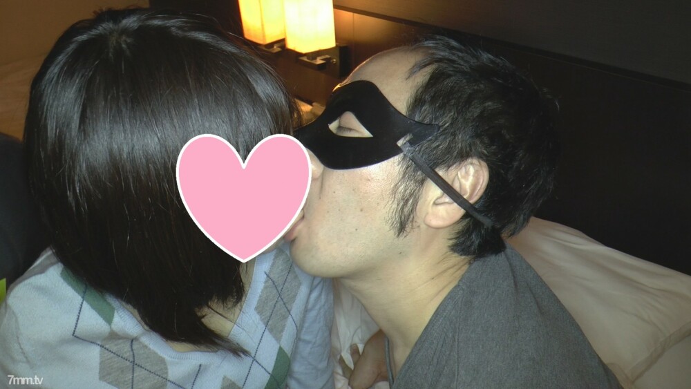 FC2-PPV-616414 สาวน่าติดใจเย็ดมันส์รูดมันส์