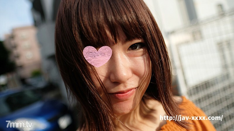 FC2-PPV-642688 สาวใหญ่ร่านจับเย็ดคาโซฟา