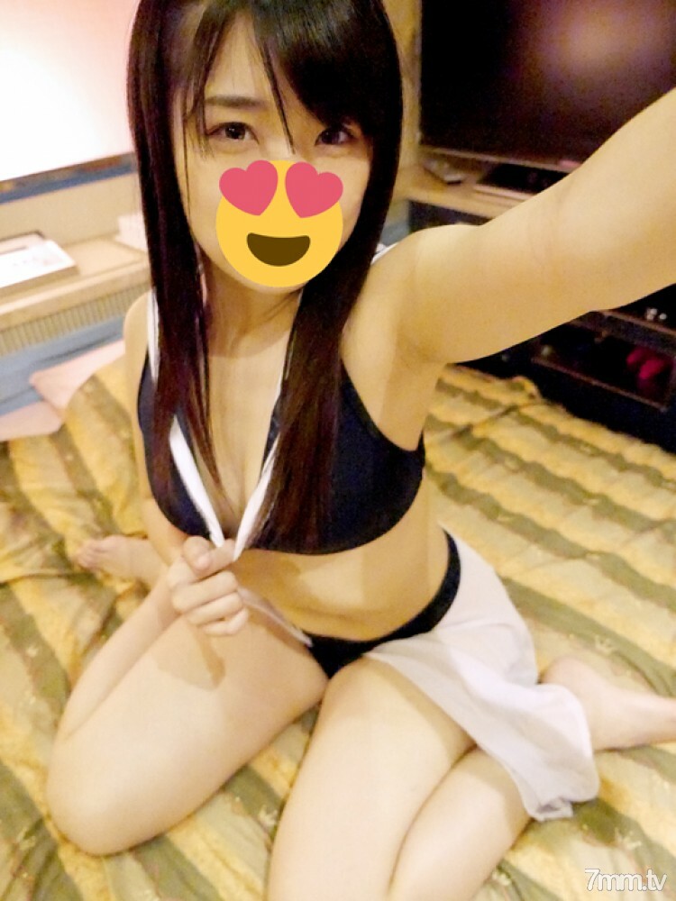 FC2-PPV-711945 สาวน้อยแรกเข้าเย็ดจริง