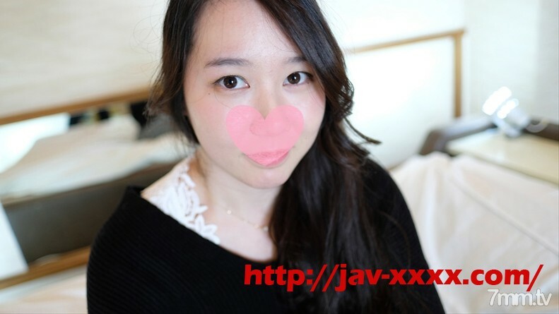 FC2-PPV-764817 สาวผมสั้นหีสวย