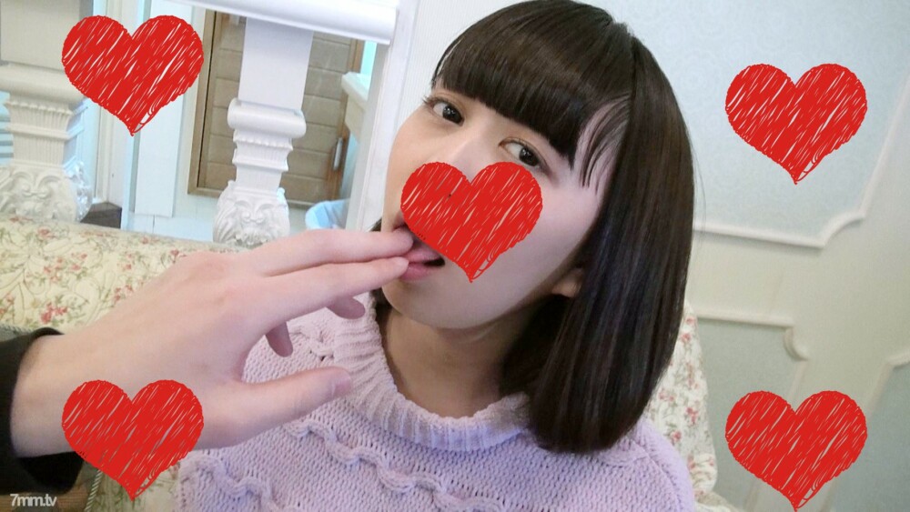 FC2-PPV-812318 สาวเล็กนมเด้งโดนแทงลึก