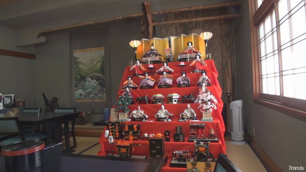 FC2-PPV-896520 นักศึกษาสาวโดนเย็ดคอนโดสุดมันส์