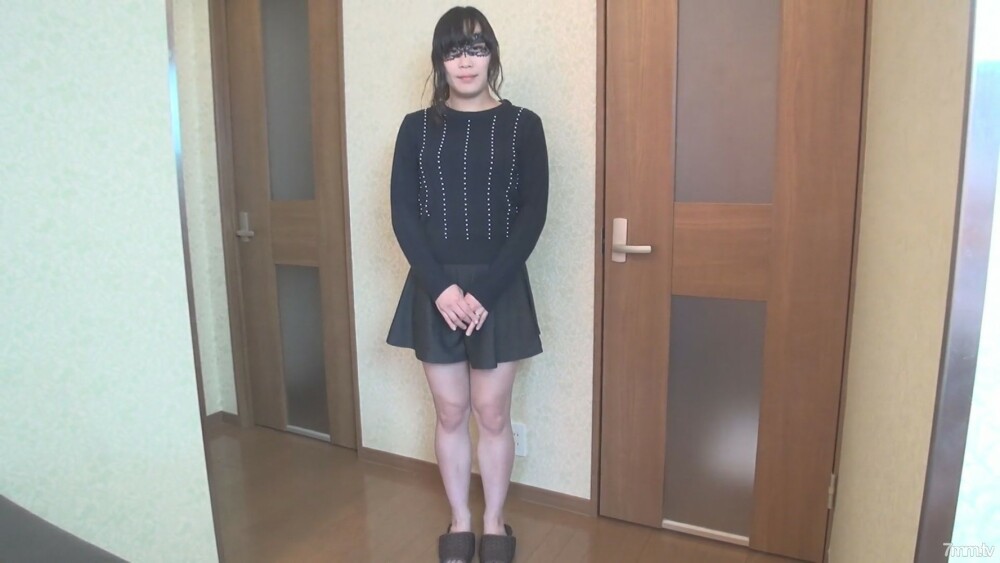 [FC2-PPV-933975] สาวร่านหีโหนกเย็ดโหด