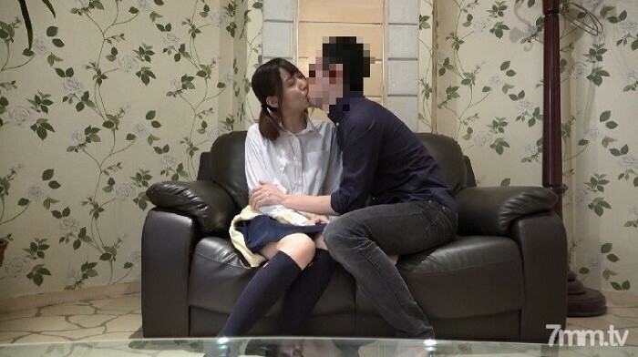 FC2-PPV-934739 สาวน่ารักนมเด้งช่วยหี