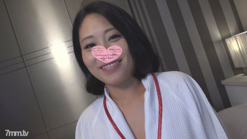 FC2-PPV-946670 หุ่นเซ็กซี่ โดนยับ