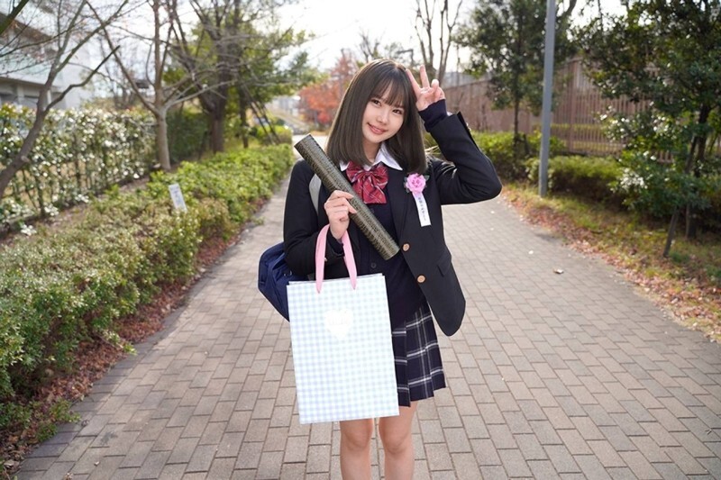 FC2-PPV-4739222 สาวน่ารักหีเนียนเย็ดสดเด็ด