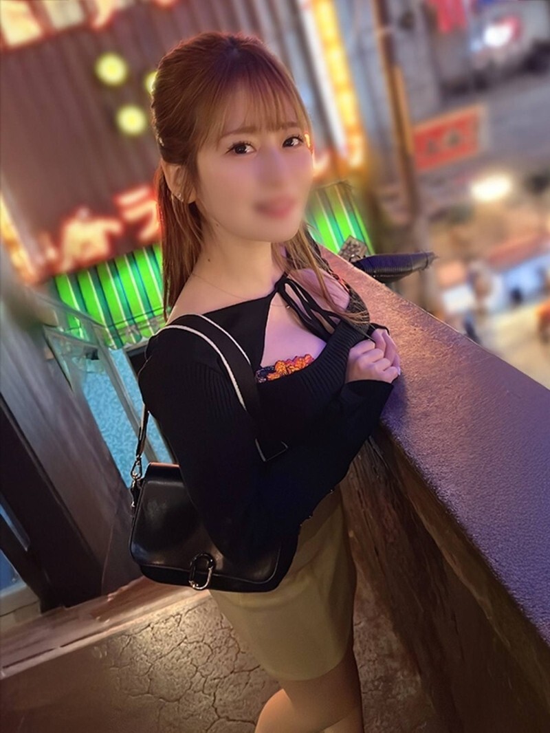 FC2-PPV-4789125 สาวอวบนมโตโดนรุมเย็ดฉ่ำน้ำแตก