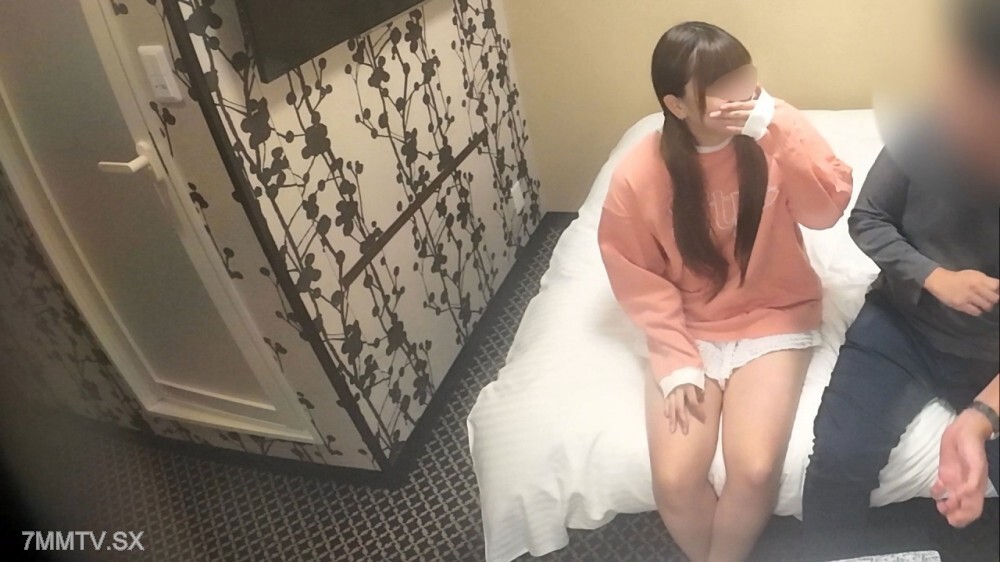 FC2-PPV-4793183 สาวเมดน่ารัก โดนเย็ดแรง